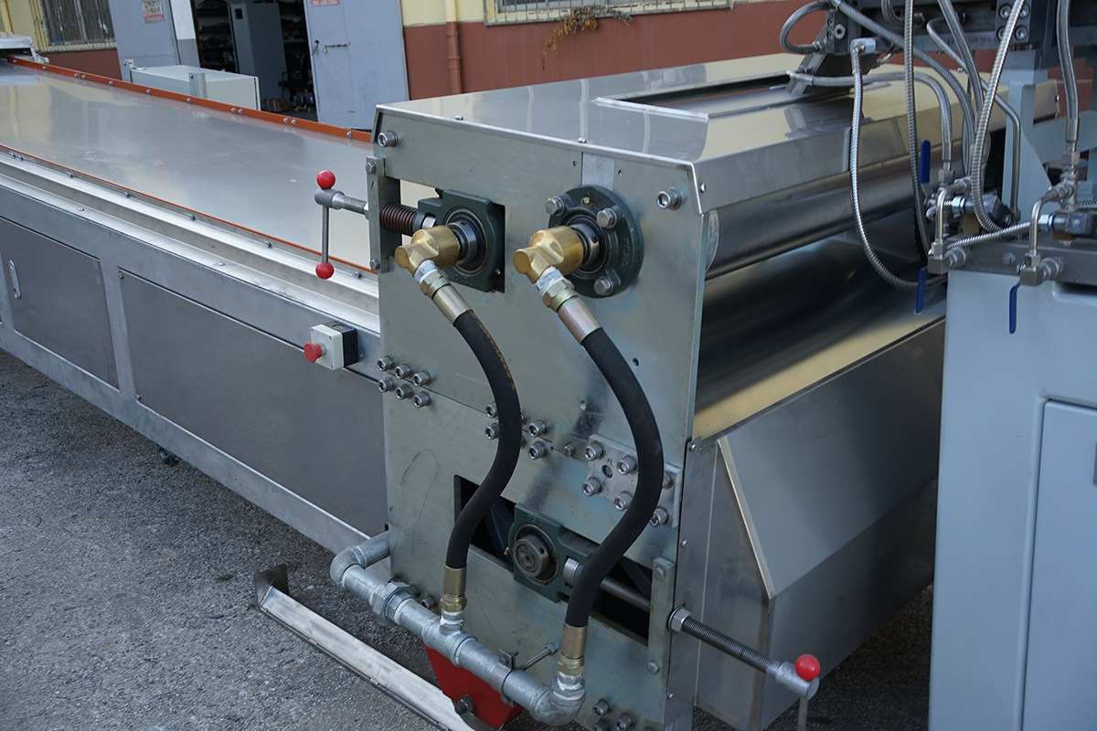Courroie de refroidissement de type eau à grande vitesse en acier stable
